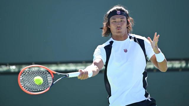 开云网站-张之臻连续输给“百大”球员 遗憾错失提升排名良机