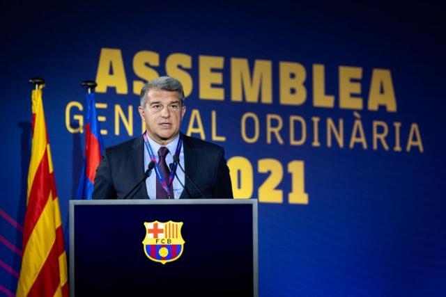 开云下载-巴萨会员大会因比赛首次中断 今季预计扭亏为盈