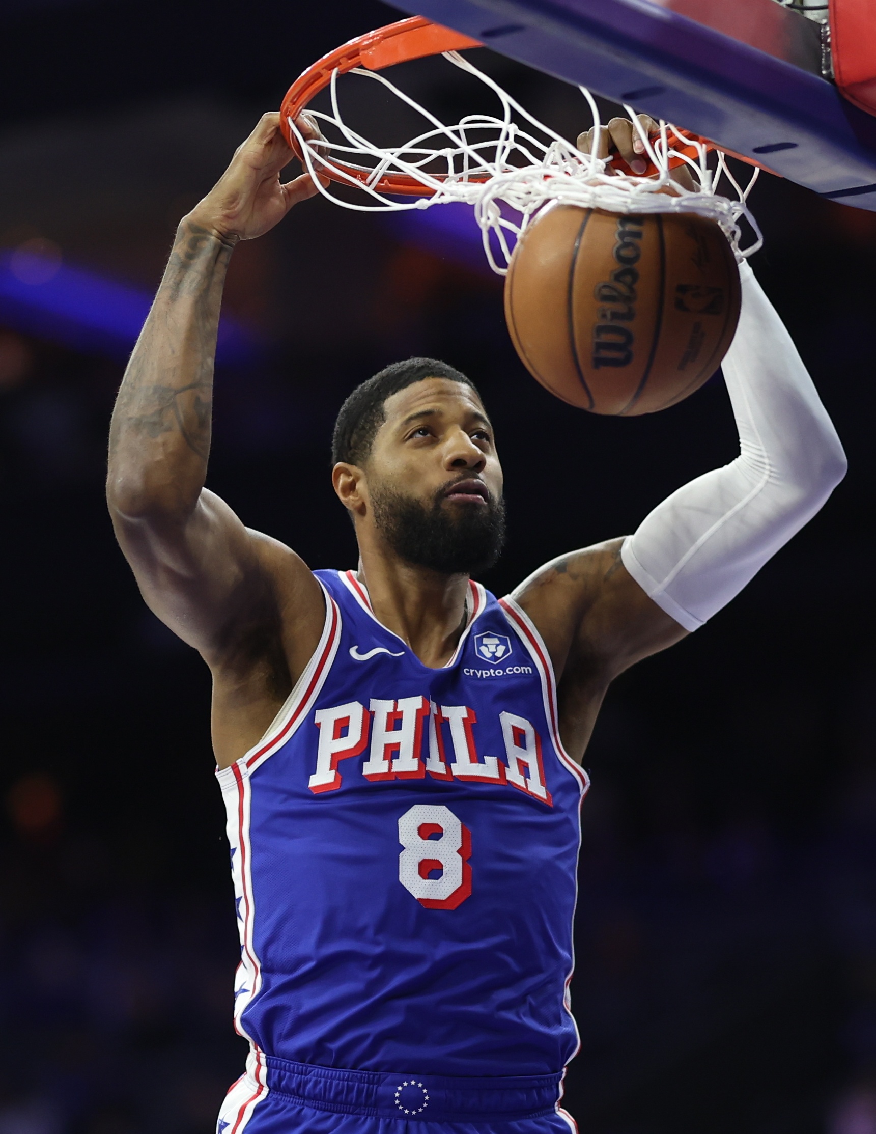 开云线上入口-乔大将军！乔治最近5场场均27分6.6板4助3断 投篮50% 三分42.6%